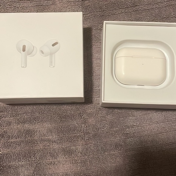 AirPod pros